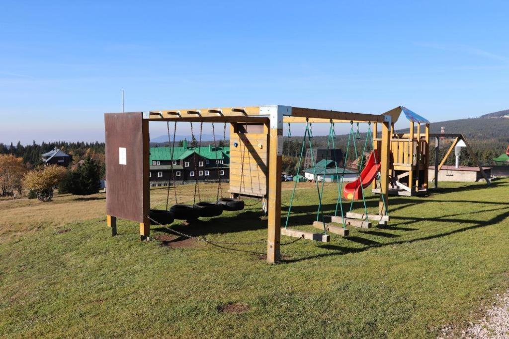 Prazska Bouda Hotel Pec pod Sněžkou Kültér fotó